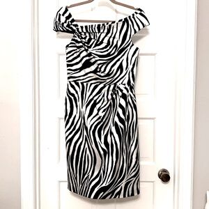Kay Unger Zebra Print Silk  Dress